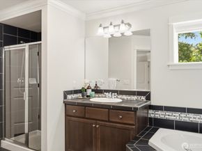 12102 NE 174th Street 1, Bothell WA 98011