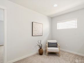 12102 NE 174th Street 1, Bothell WA 98011