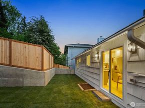 5810 57th Avenue NE, Seattle WA 98105