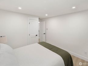 5810 57th Avenue NE, Seattle WA 98105