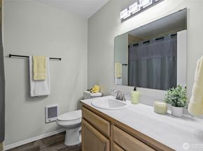 2233 NW Clinton Avenue, Poulsbo WA 98370