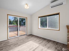 2233 NW Clinton Avenue, Poulsbo WA 98370