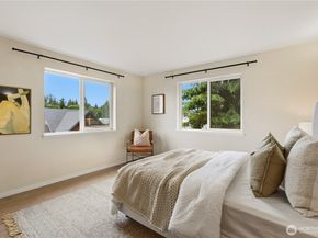 13227 35th Avenue NE 1, Seattle WA 98125