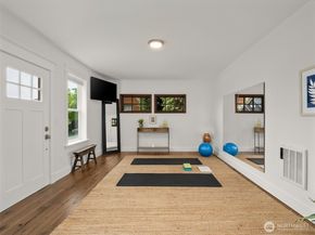1007 W Newell Street, Seattle WA 98119