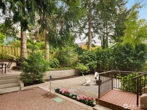 1007 W Newell Street, Seattle WA 98119