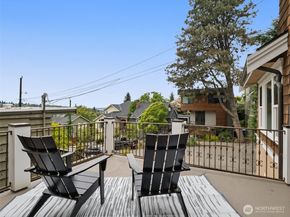 1007 W Newell Street, Seattle WA 98119