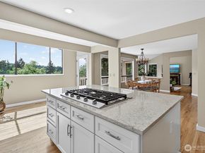6162 144th Pl SE, Bellevue WA 98006