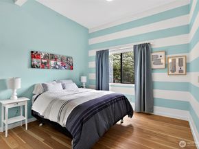 6162 144th Pl SE, Bellevue WA 98006