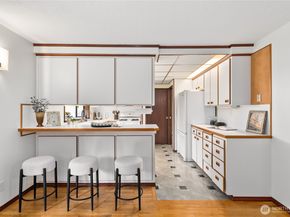 4215 189th Place SW, Lynnwood WA 98036