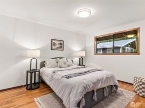 4215 189th Place SW, Lynnwood WA 98036