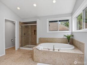 15400 32nd Avenue SE, Mill Creek WA 98012