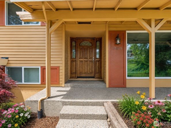 15618 SE Fairwood Boulevard, Renton WA 98058