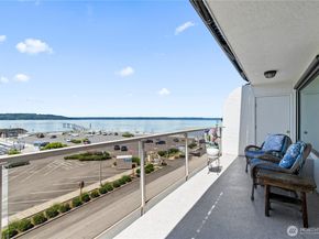 22222 Dock Avenue S 3C, Des Moines WA 98198