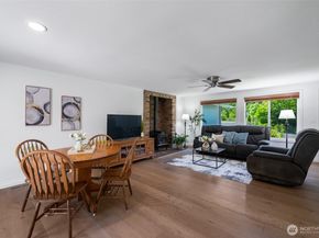 12328 Issaquah Hobart Road, Issaquah WA 98027