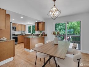 20042 12 Avenue NE, Shoreline WA 98155