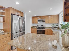 20042 12 Avenue NE, Shoreline WA 98155