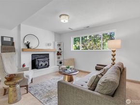 20042 12 Avenue NE, Shoreline WA 98155