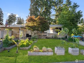 21903 82nd Place W, Edmonds WA 98026