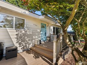 21903 82nd Place W, Edmonds WA 98026