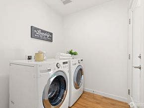 2640 NW 57th Street A, Seattle WA 98107