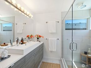 2640 NW 57th Street A, Seattle WA 98107
