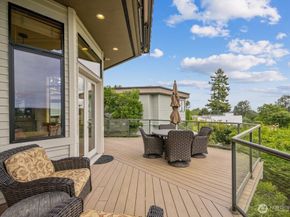 7619 115th Place NE, Kirkland WA 98033