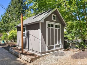 11535 40th Avenue NE, Seattle WA 98125