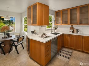 11535 40th Avenue NE, Seattle WA 98125