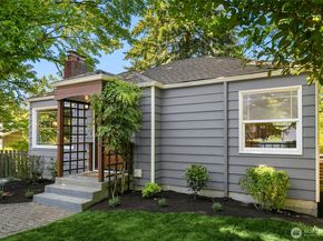 11535 40th Avenue NE, Seattle WA 98125