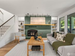 19616 61st Place NE 5, Kenmore WA 98028