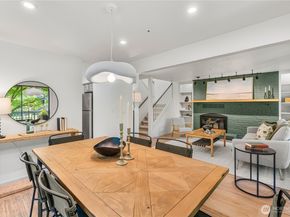 19616 61st Place NE 5, Kenmore WA 98028