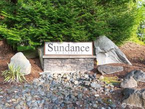 25235 SE Klahanie blvd C303, Sammamish WA 98029