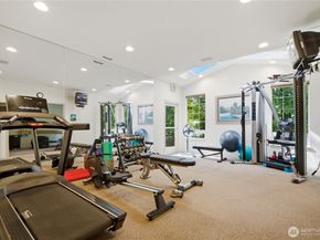 25235 SE Klahanie blvd C303, Sammamish WA 98029