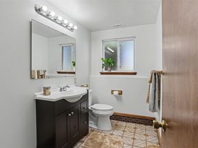 2200 NE 24th Street, Renton WA 98056