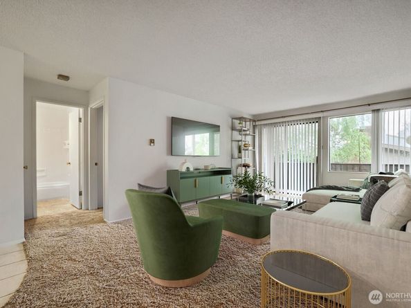 6110 24th Avenue NW 203, Seattle WA 98107