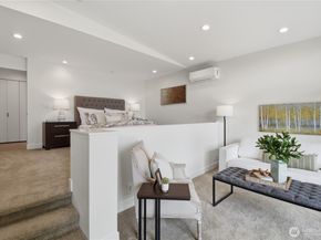 639 W Lake Sammamish Parkway NE, Bellevue WA 98008