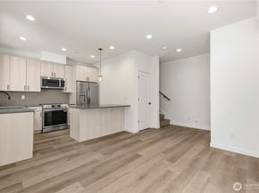 2230 D NW 60th Street, Seattle WA 98107