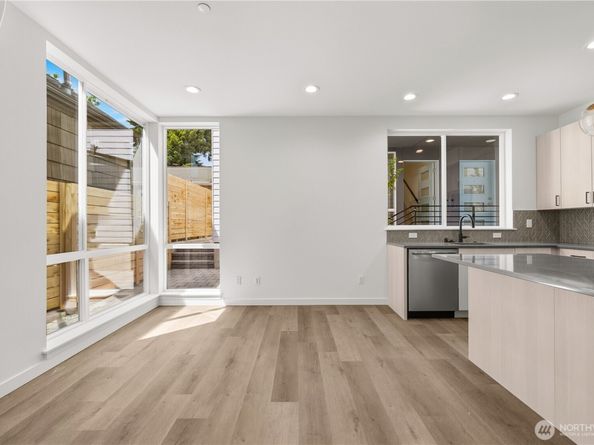 2230 D NW 60th Street, Seattle WA 98107