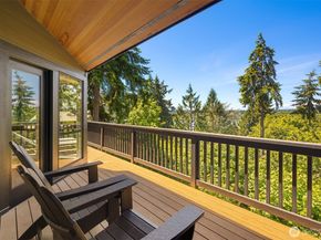 13441 64th Terrace NE, Kirkland WA 98034