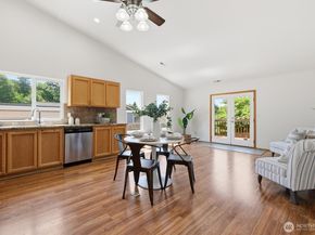 21030 25th Drive SE, Bothell WA 98021