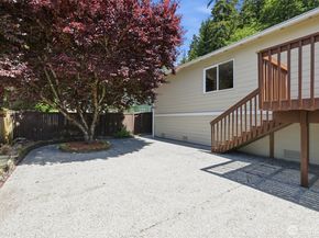 21030 25th Drive SE, Bothell WA 98021
