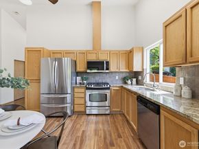 21030 25th Drive SE, Bothell WA 98021