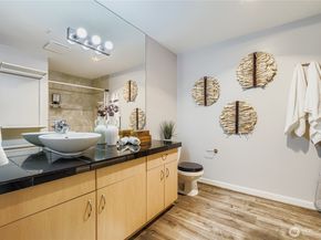 103 Bellevue Avenue E 102, Seattle WA 98102
