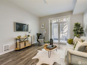 103 Bellevue Avenue E 102, Seattle WA 98102