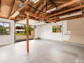 7441 NE 145th St, Kirkland WA 98034