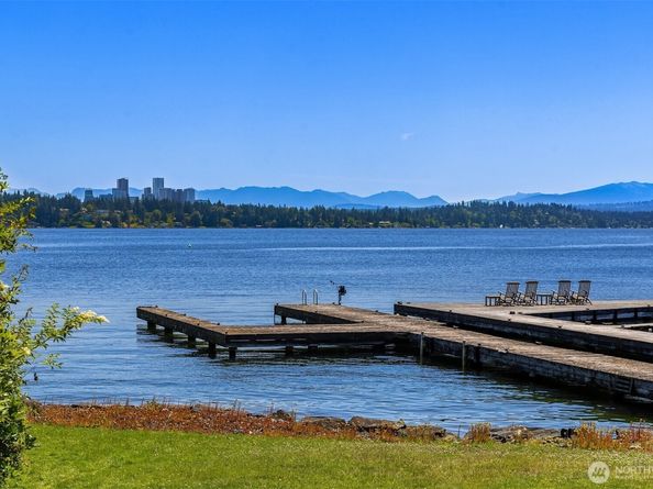 814 McGilvra Boulevard E, Seattle WA 98112
