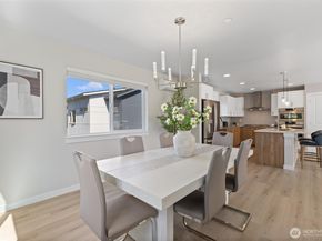 8025 177th Place NE C101, Kenmore WA 98028