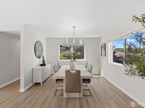 8025 177th Place NE C101, Kenmore WA 98028