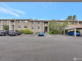 1321 S Puget Street 35, Renton WA 98055