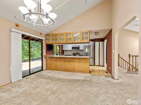 145 Big Bear Place NW, Issaquah WA 98027